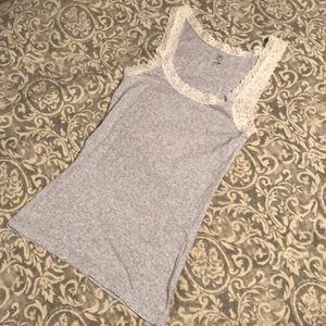 Gap heather gray lace tank